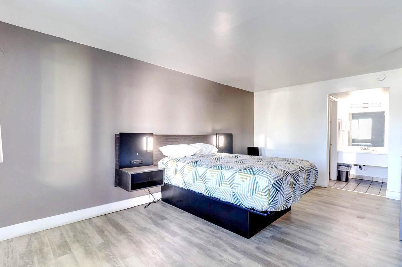 Motel 6 Tucson, Az - East Williams Center Екстериор снимка