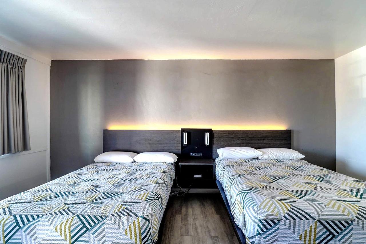 Motel 6 Tucson, Az - East Williams Center Екстериор снимка