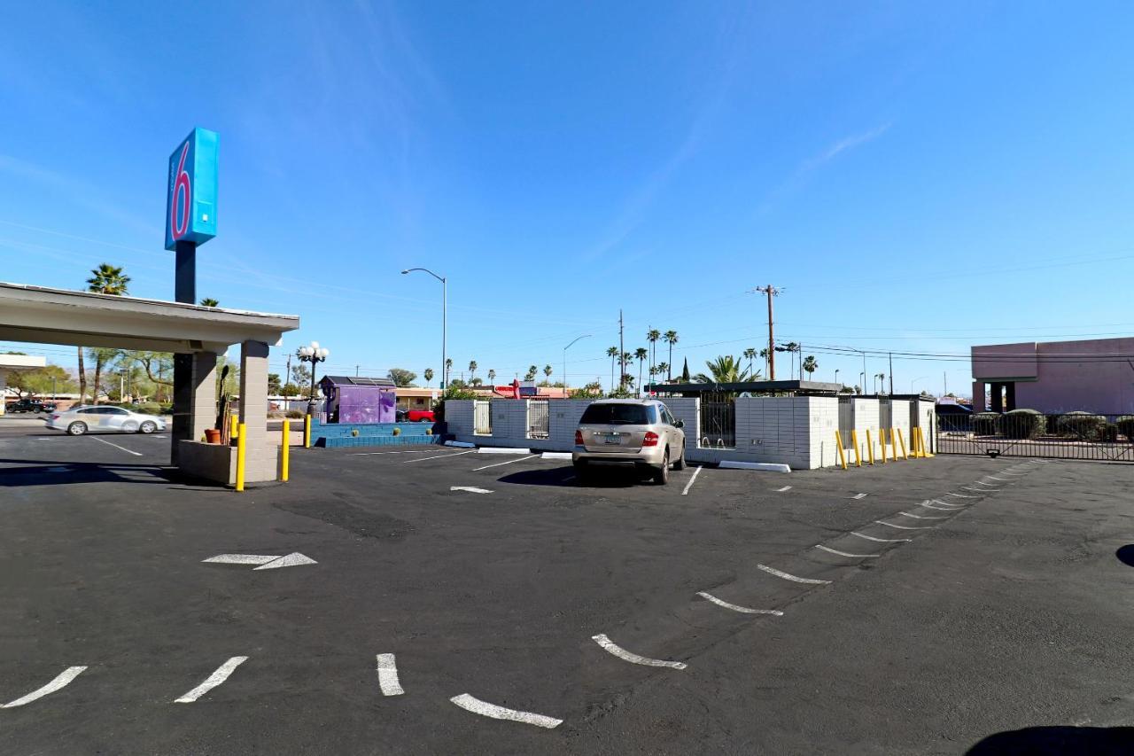 Motel 6 Tucson, Az - East Williams Center Екстериор снимка