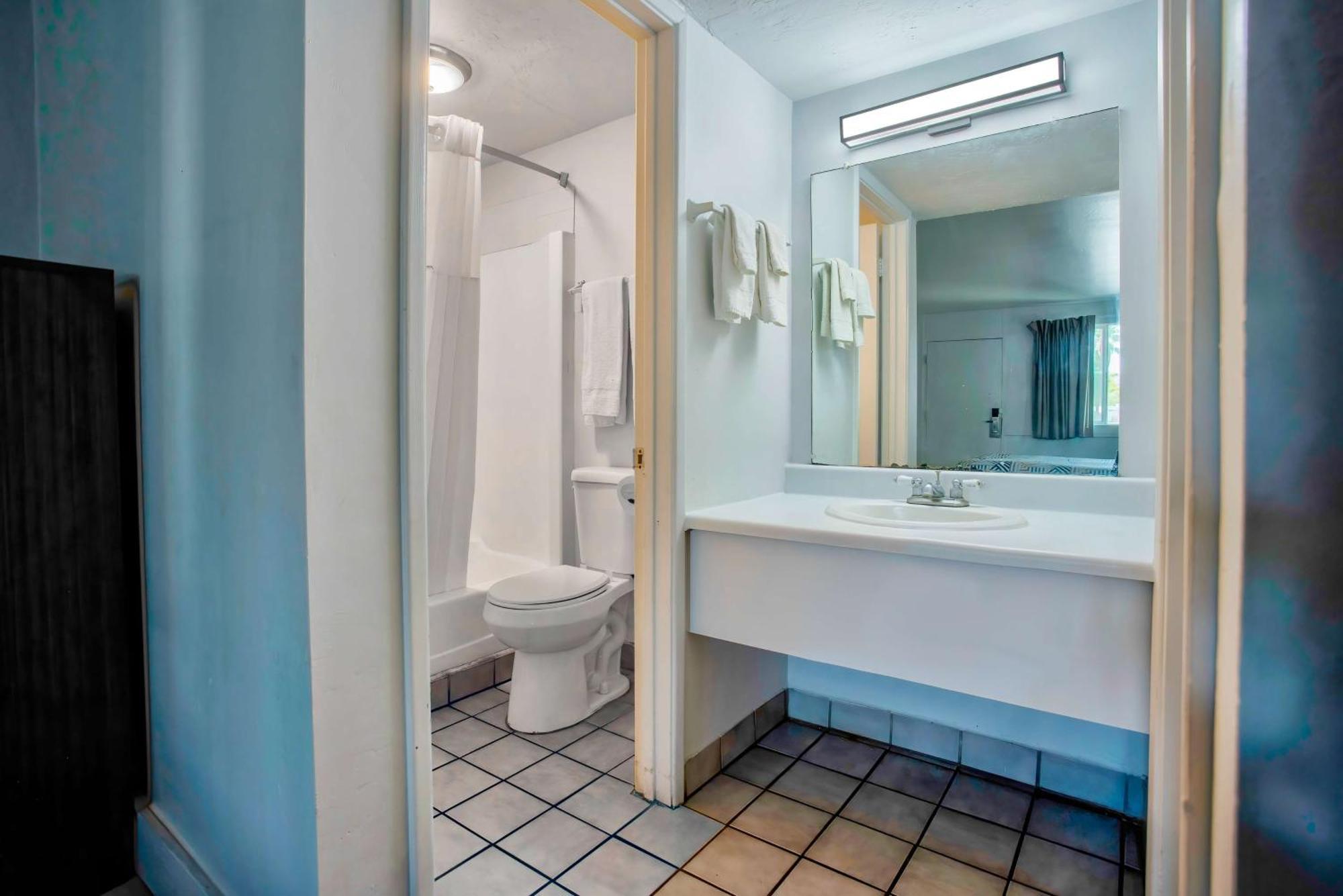 Motel 6 Tucson, Az - East Williams Center Екстериор снимка