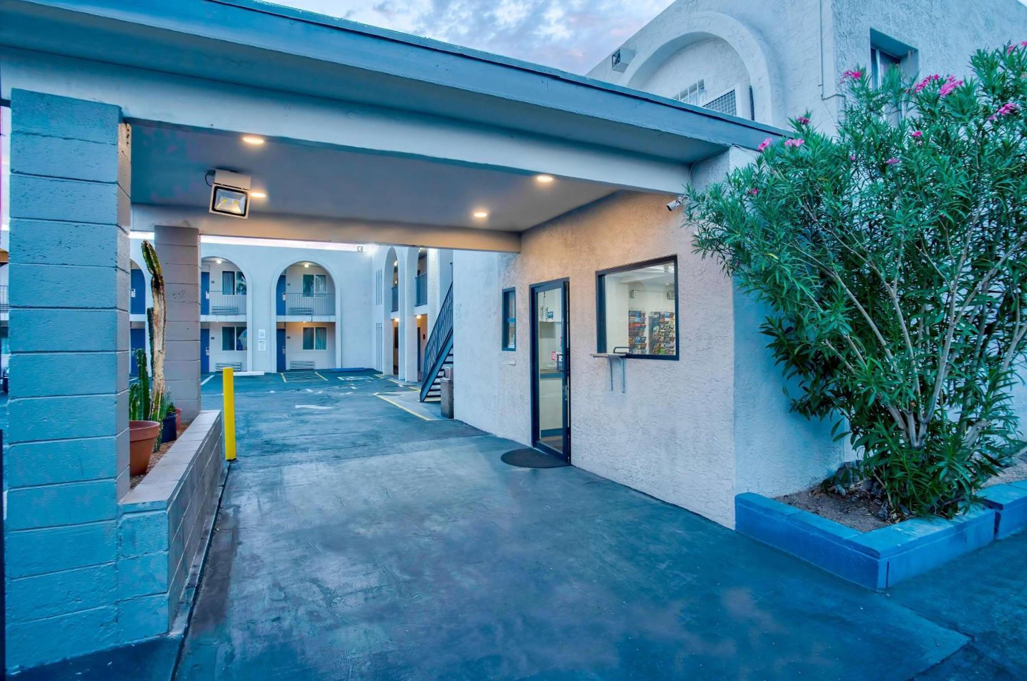 Motel 6 Tucson, Az - East Williams Center Екстериор снимка