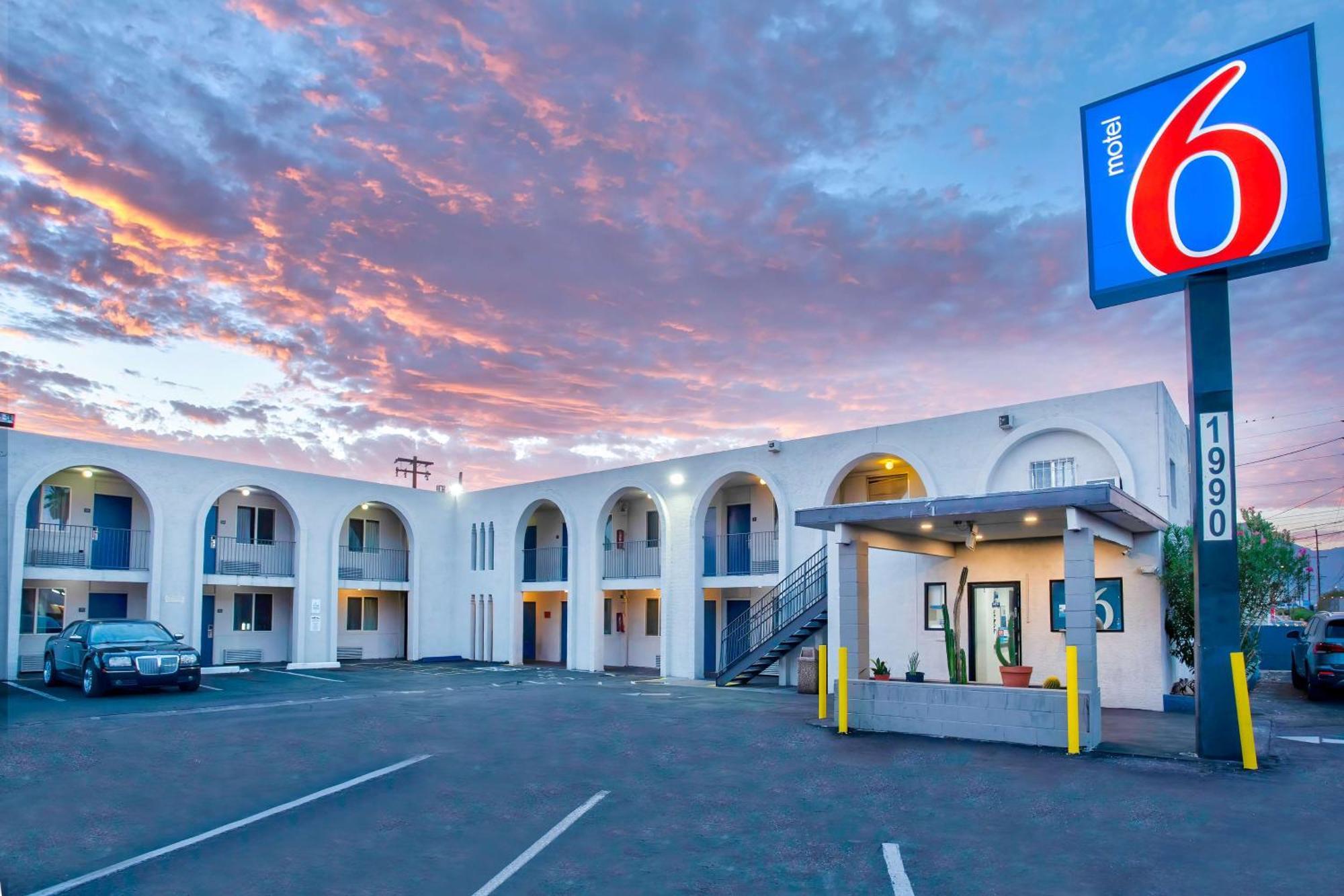 Motel 6 Tucson, Az - East Williams Center Екстериор снимка